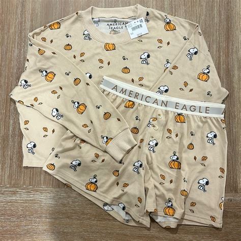 NWT American Eagle PEANUTS SNOOPY Fall | Snoopy pajamas, Cozy fall ...