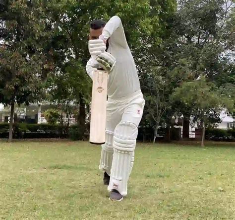 How to play the Straight Drive in Cricket – ZAP Cricket