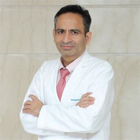 Dr Sanjeev Arora - Surgical Oncology, Book Online Appointment, Video ...