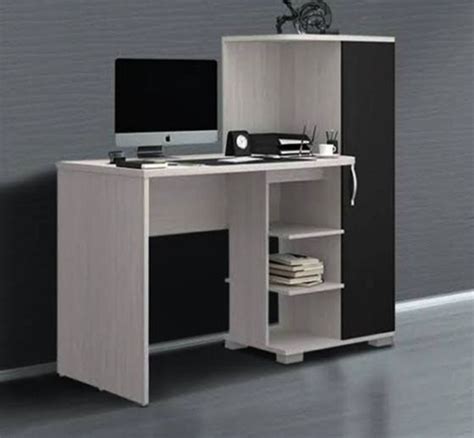 Wooden Study Table with Computer 的图像结果