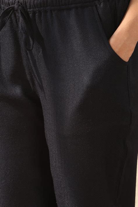 Naadirah Zarina Faux Wool Narrow Pants – Farida Gupta India