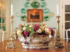 Dining Room Table Floral Arrangements by Decorating The Dining Table Ruby Dining Room Table Floral Arrangements