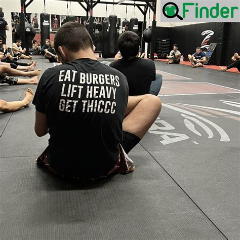 Eat Burgers Lift Heavy Get Thick Khabib Nurmagomedov T-Shirt - Q-Finder Trending Design T Shirt