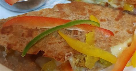 Mexican chicken Quesadilla Recipe by Jhansi - Cookpad