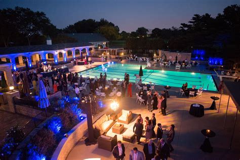 Bryn Mawr Country Club Wedding - Artquest, Ltd. floral table design at ...