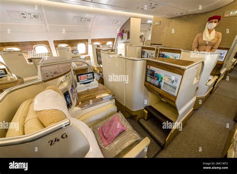 Emirates A380 Business Class 的图像结果