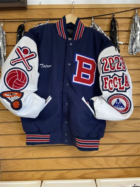 Jacket Design 的图像结果