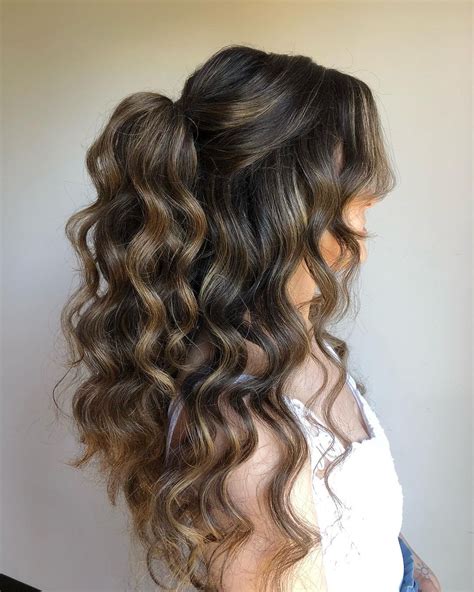 Naturally Wavy Hair