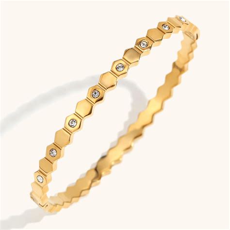 BlingVows – Best Imitation & Anti Tarnish Jewelry Wholesaler