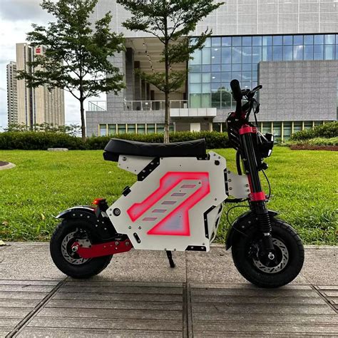 High Speed Electric Scooter Dual Motor 100-120km Long Range 72v 10000w ...