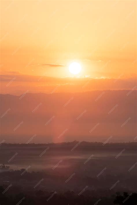 Beautiful Morning View 的图像结果