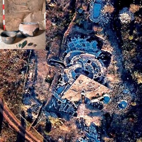 magen aérea de Castillejo del Bonete y contexto de la Tumba . Fuente ...