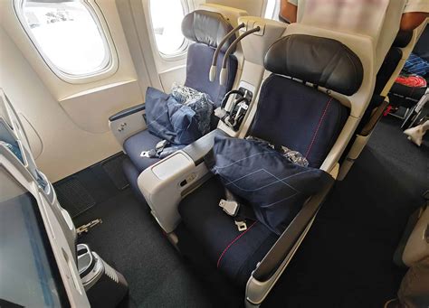 Worse than Economy Class? Review of Air France's Premium Economy in the ...