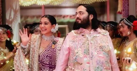 உலகிலேயே காஸ்ட்லியான திருமணம்... இந்தியாவை பார்த்து உலக நாடுகளே மிரண்ட ...