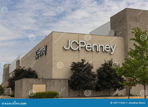 J. C. Penney store editorial stock photo. Image of protection - 187171623
