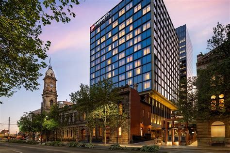 Adelaide Marriott Hotel Restaurant: Pictures & Reviews - Tripadvisor