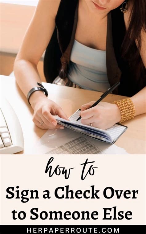 Sign Over a Check 的图像结果