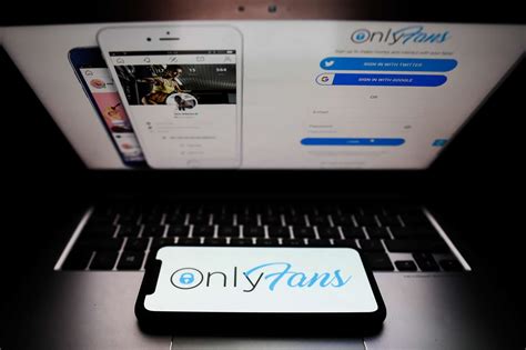 OnlyFans: Sex workers feel 'betrayed' by 'explicit content' ban