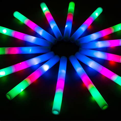SHQDD 105 PCS LED Foam Glow Sticks, Glow Sticks Bulk, Halloween Party ...