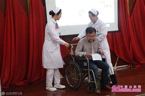 菏泽市牡丹区中心医院举行5·12国际护士节演讲比赛_护理