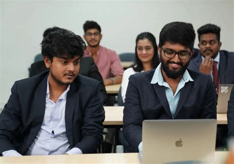 People (ADMISSION DEPARTMENT) - Faculty of Management and Commerce, RUAS