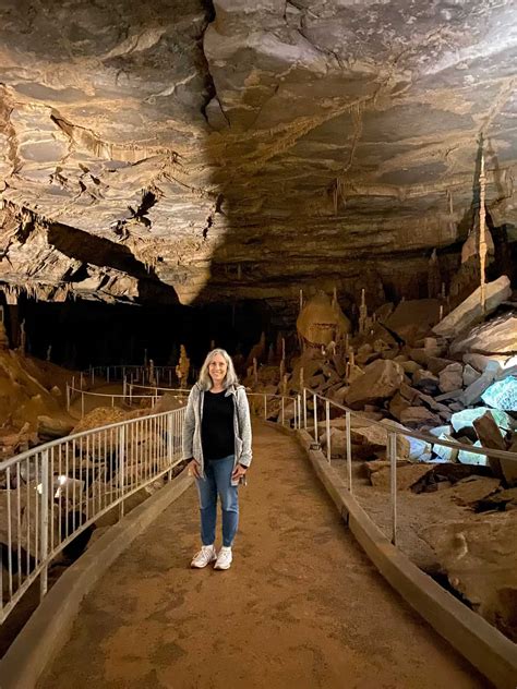 Cathedral Caverns State Park in North Alabama | TSA and Tacos