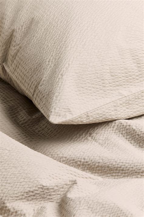 - Seersucker Twin Duvet Cover Set - Light beige - Home All | H&M CA