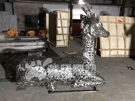 不锈钢镂空鹿雕塑，钢丝编织鹿雕塑 - 知乎