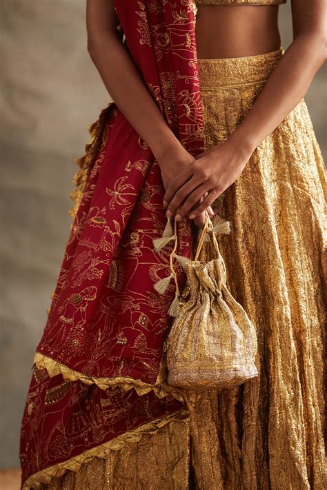 Sona Lehenga Set – ITRH Clothings Pvt. Ltd