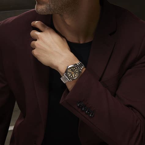 גלו עוד היום את שעוני הטודור בלאק ביי וואן האיקוניים | שעוני טודור