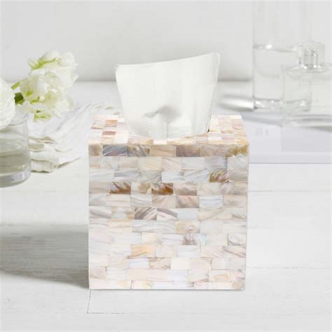 W Home & Living Off White Mother of Pearl Tissue Box : Amazon.in: Home ...