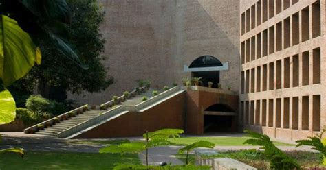 IIM Ahmedabad revokes plan to demolish 14 dorms designed by iconic ...