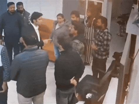 Yeshu-Yeshu religious leader slaps woman