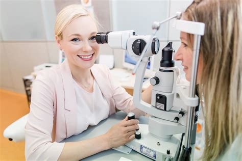 Lens Replacement Surgery abroad & Cataract Surgery in Prague