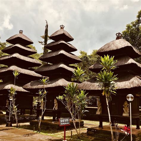 Luhur Batukaru Temple, Penebel - Tripadvisor