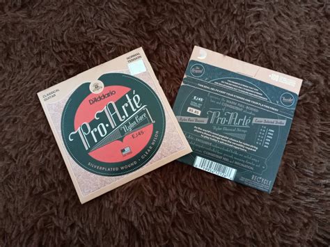 D'Addario EJ45 的图像结果