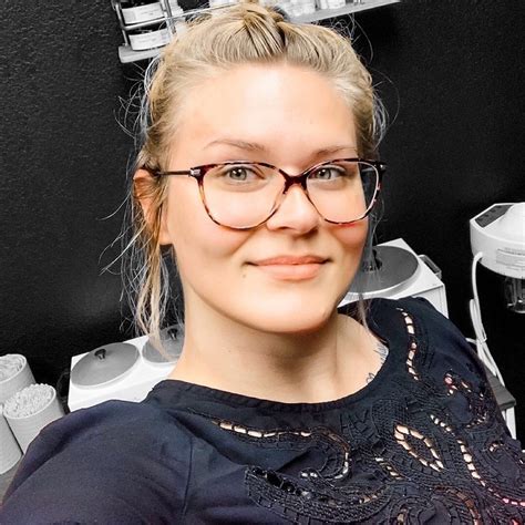 The Naked Pineapple (Fort Wayne): All You Need to Know