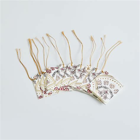 Buy Aero Set of 10 Printed Paper Gift Tags from Home Centre at just INR ...