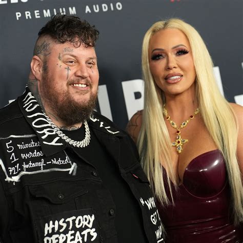 Jelly Roll's Private Plane Makes an Emergency Landing - WireFan - Your ...