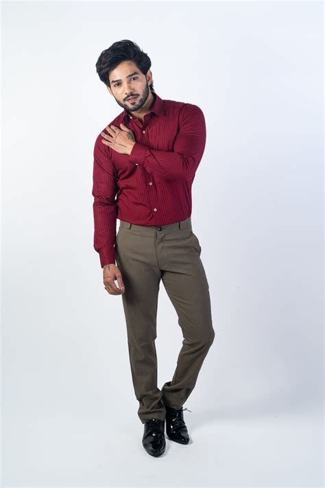 Maroon Color vertical Cotton stripe Shirt For Men – Punekar Cotton