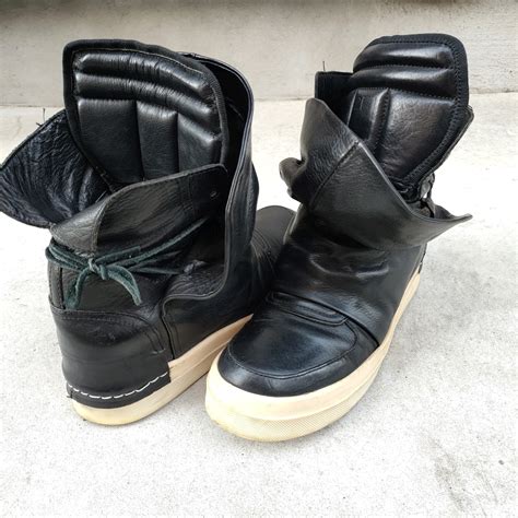 【イタリア製】チンツィアアライアCA by CINZIA ARAIA/SKIN CAP NEW JUMP/レザー/ハイカット/ボリューム ...