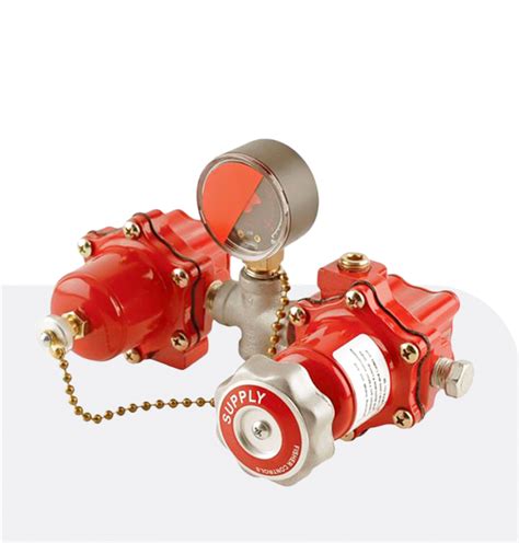Fisher Type R130 Changeover Manifold Assemblies Regulator | Rame Valve ...