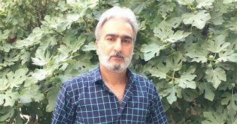 Two Iranian Political Prisoners Reportedly Put In Solitary After ...