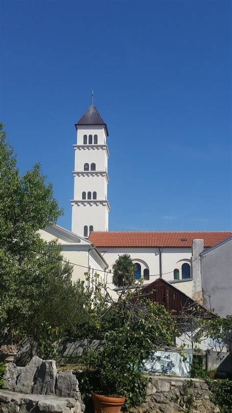 Crkva Sv. Antuna (Sight / Attraction) - Crikvenica