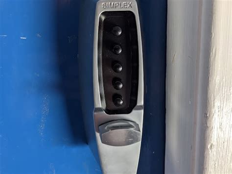 Program Push Button Dorr Locks 的图像结果