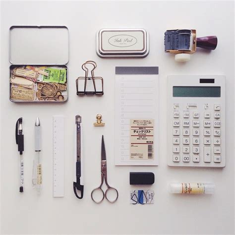 Stationery Essentials 的图像结果