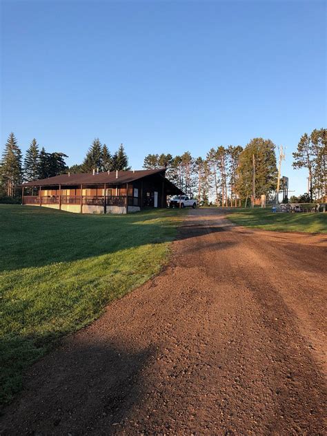 BLUE MOON RESORT AND MOTEL (Hill City) - Campground Reviews, Photos ...