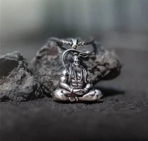 Hanuman Locket - Buy Hanuman Locket online at Best Prices in India ...