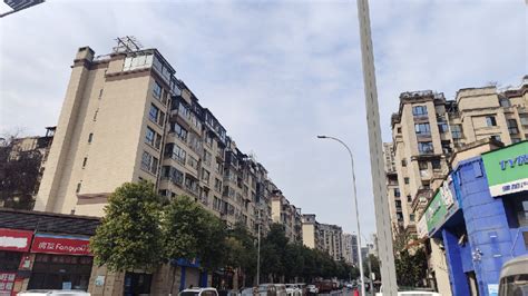 在重庆买房，1楼才是你最好的选择|买房|顶楼|重庆市_新浪新闻