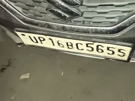 Singrauli accident: speeding car kills pedestrian, locals block road ...